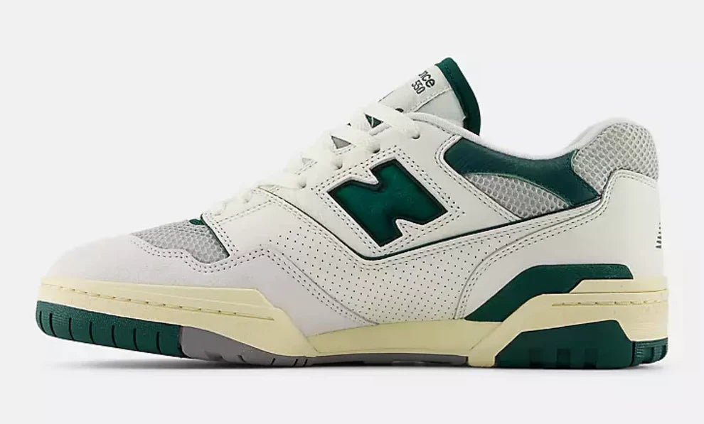 New Balance 550-Sea salt/Marsh green/Shadow grey