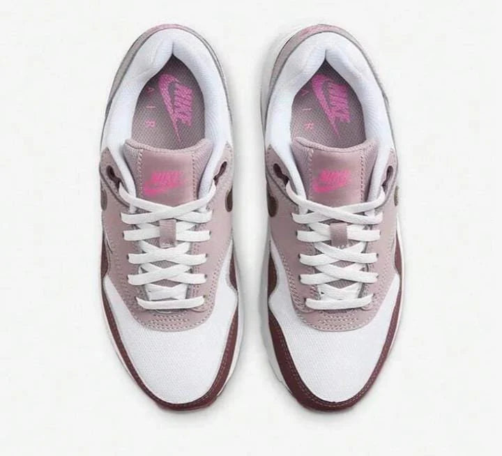 NIKE WMNS Air Max 1