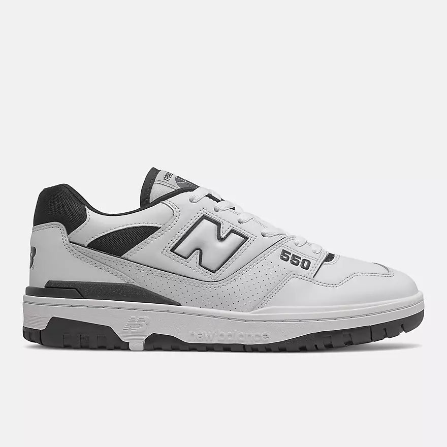 NEW BALANCE BB550 - WHITE/ BLACK