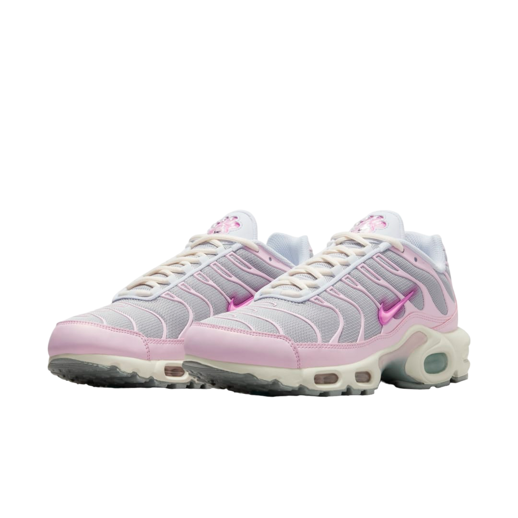 Nike Air Max Plus "Paw Print" Limited Edition